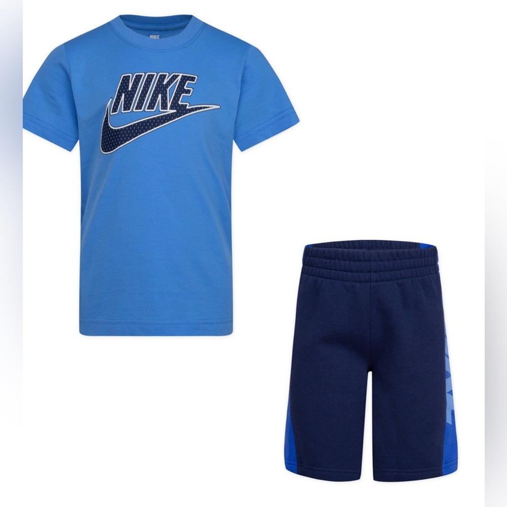 NWT Nike Little Boys T-shirt and Shorts Set